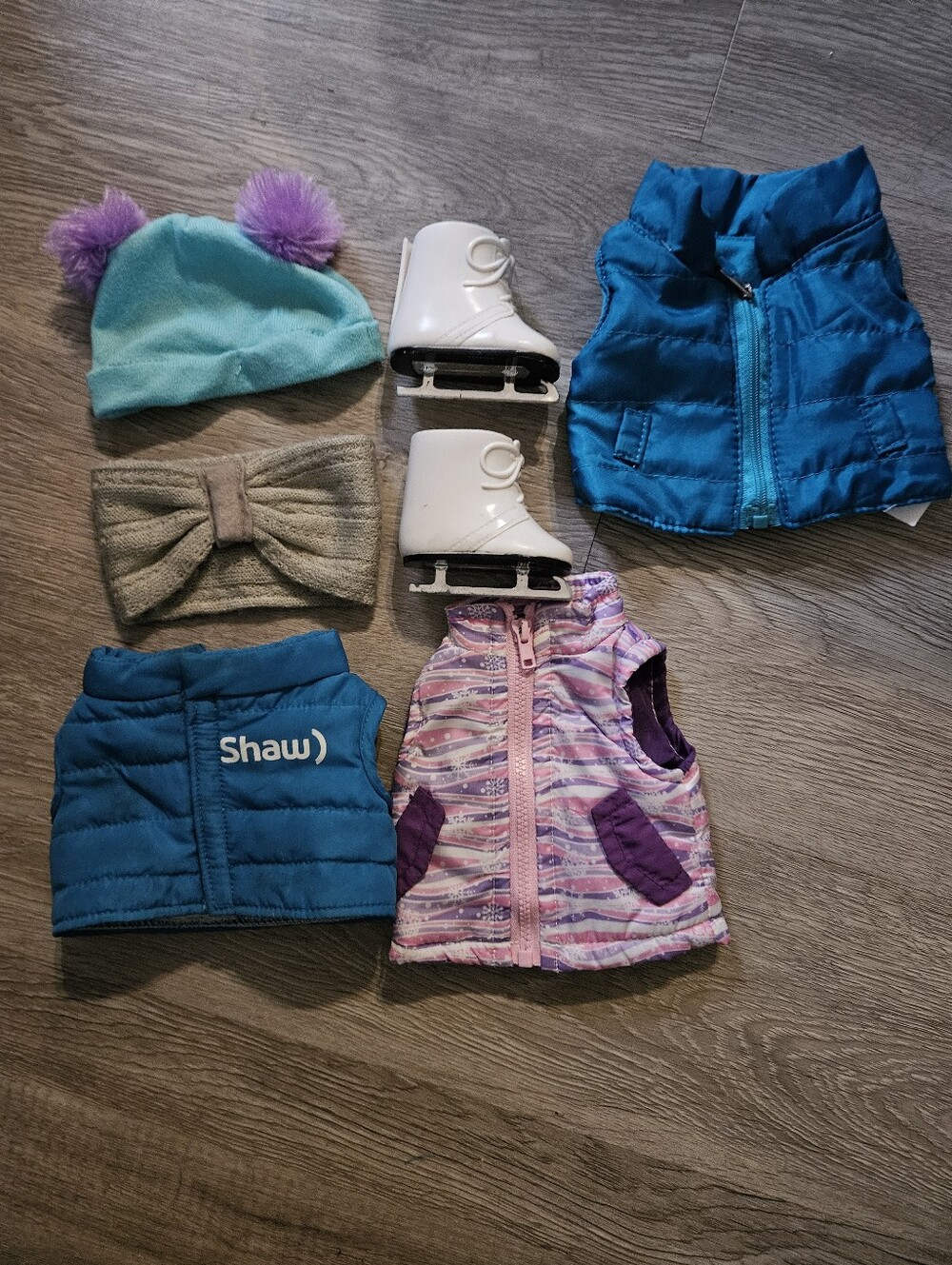 💙2/$20 My Life As Skating Winter Lot